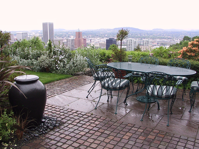 cobblestone with lavender bluestone patio